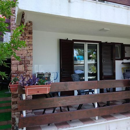 Bg Apartman Sutomore Buitenkant foto