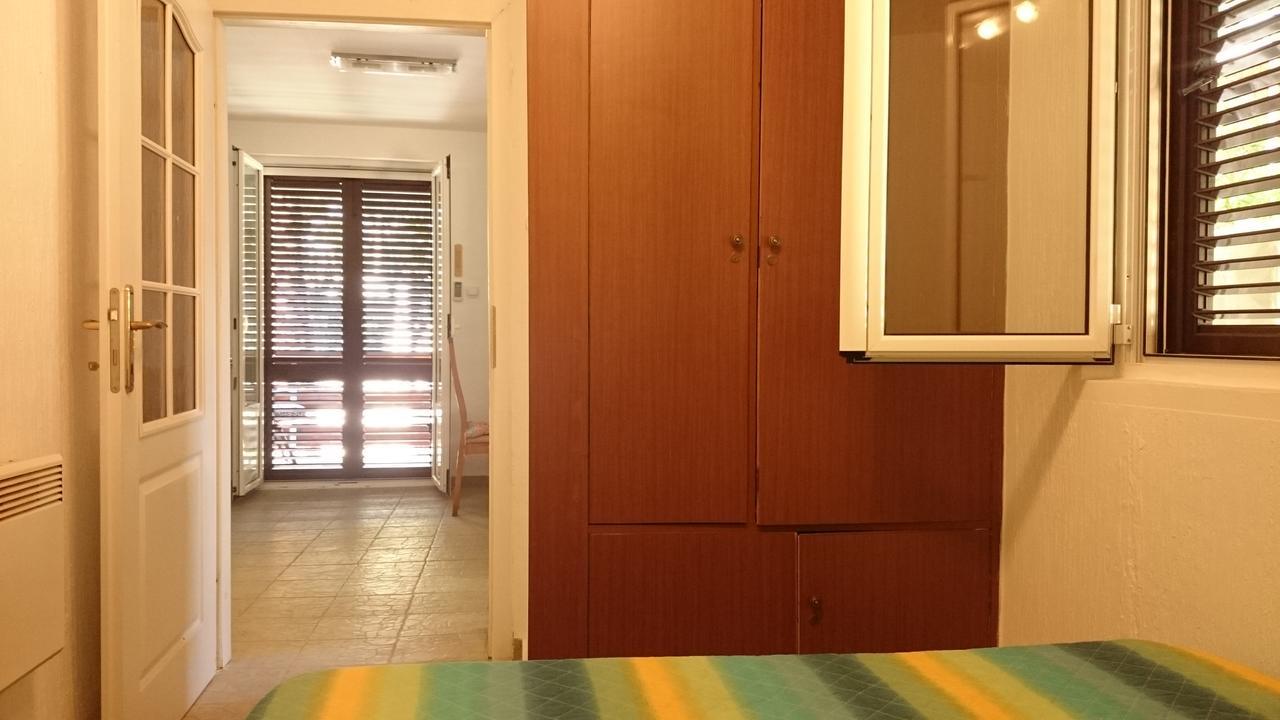 Bg Apartman Sutomore Buitenkant foto