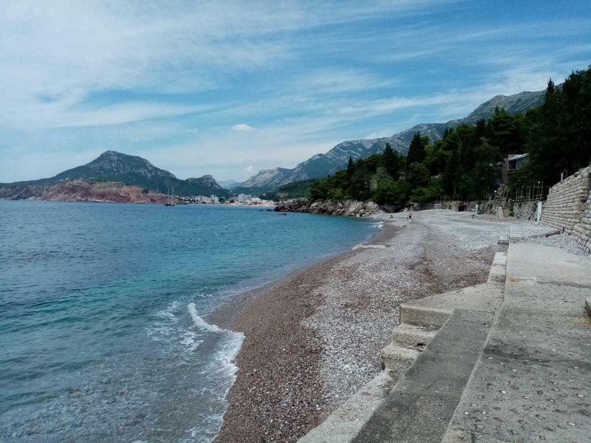 Bg Apartman Sutomore Buitenkant foto